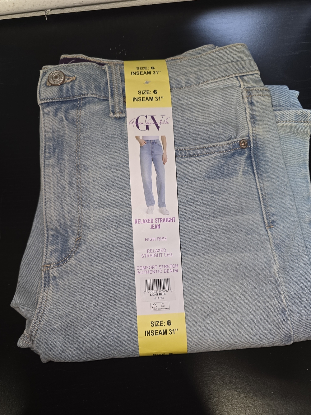 Gloria Vanderbilt Light Blue Straight Leg Jeans
